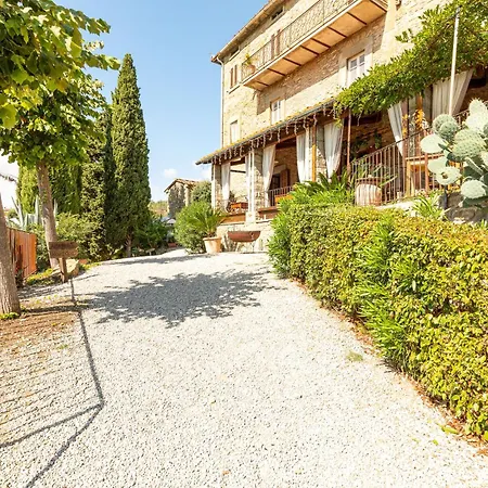 Borgo Dolci Colline Granaio 팜스테이 *